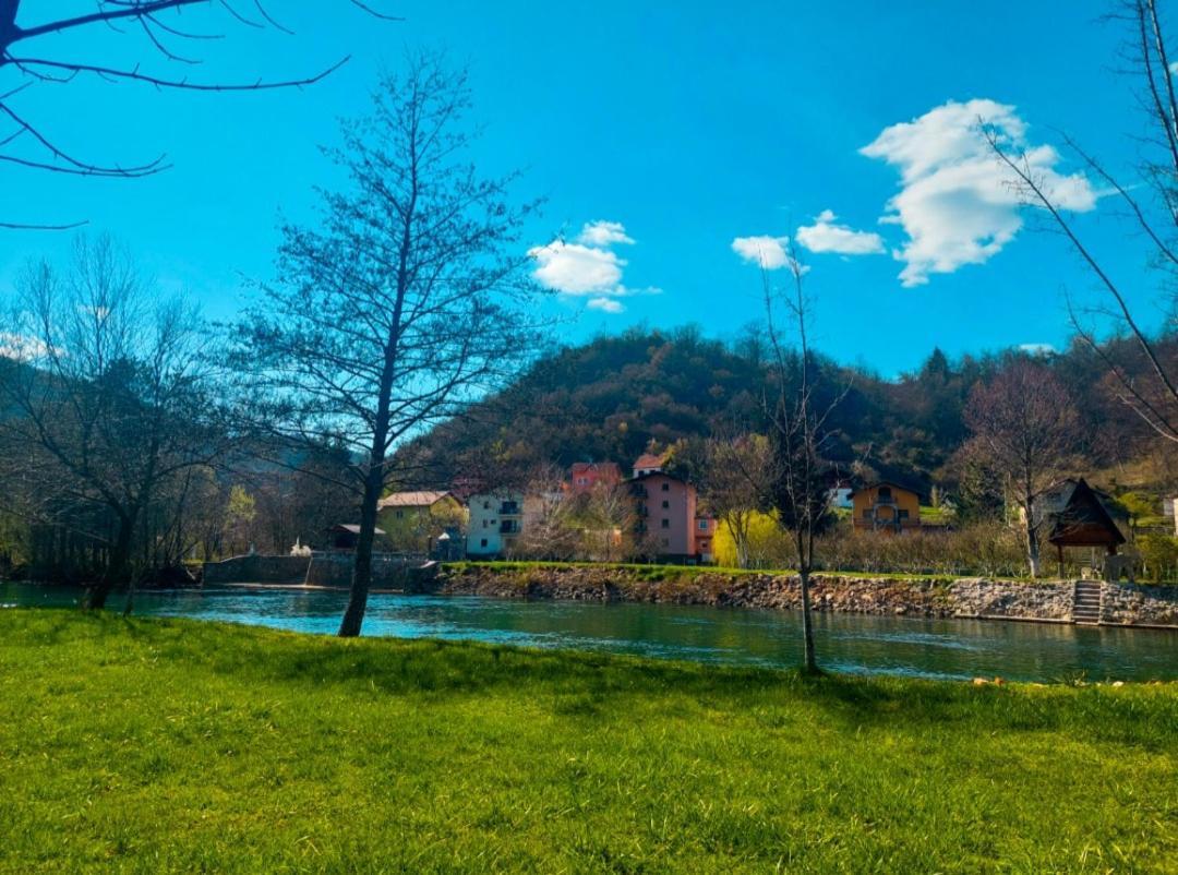 Apartamento Hacienda Burzic Kulen Vakuf Exterior foto