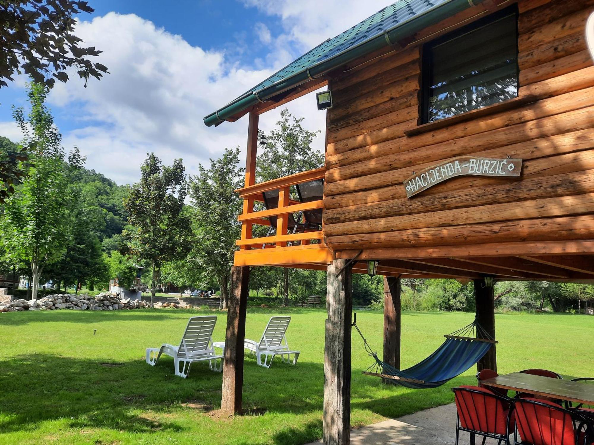 Apartamento Hacienda Burzic Kulen Vakuf Exterior foto