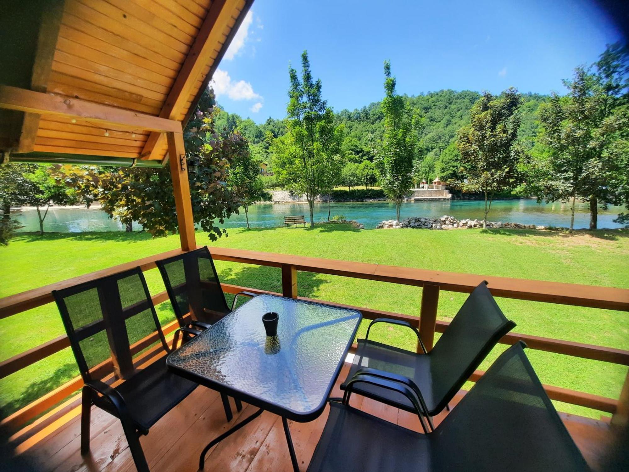 Apartamento Hacienda Burzic Kulen Vakuf Exterior foto